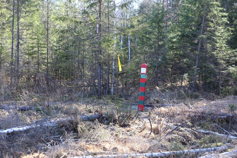 EE-RU  20160415
