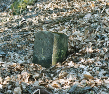grenspaal 27 20030316