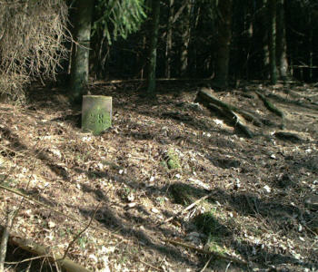 grenspaal 28 20030316