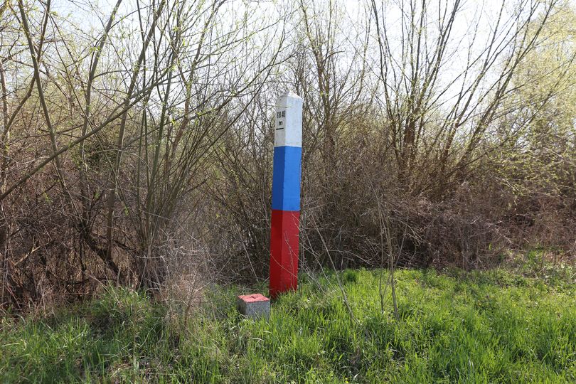 EE-RU  20160415