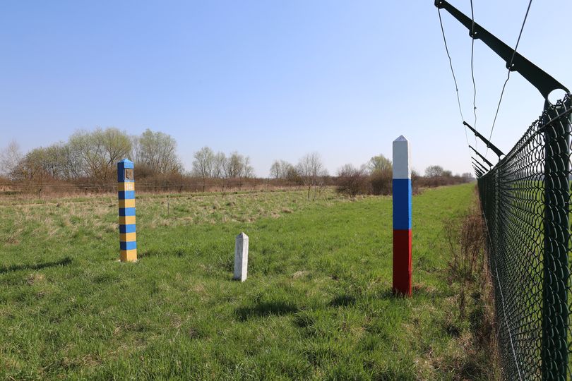 EE-RU  20160415