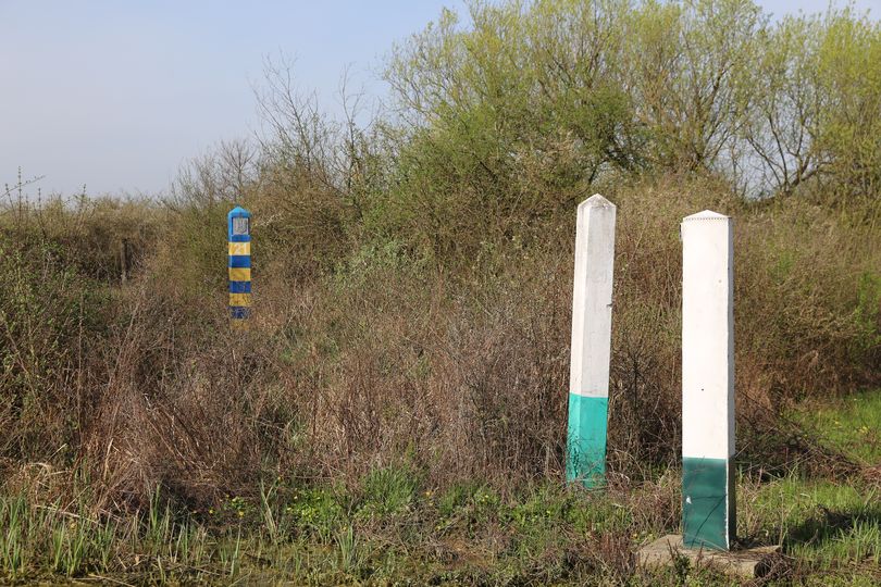 EE-RU  20160415