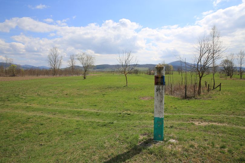 RO-UA 