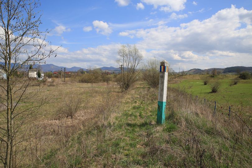RO-UA 
