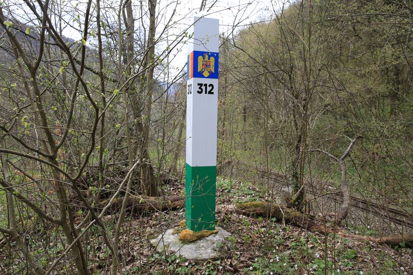 RO-UA 